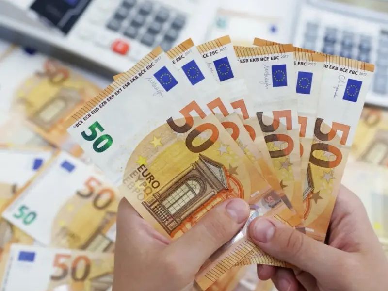 سعر اليورو اليوم في السوق السوداء