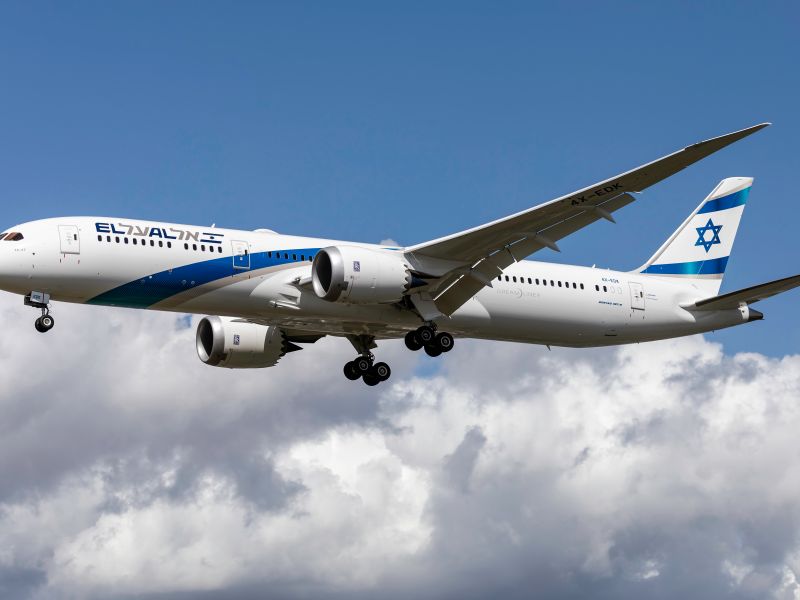 Israel's El Al suspends South Africa route over World Court case. (Benthemouse/ Shutterstock)