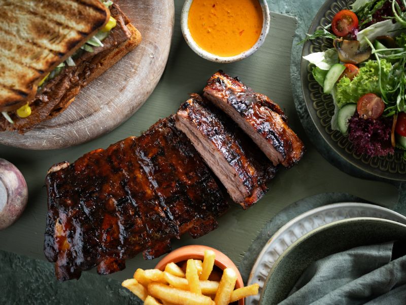 r&b Grillhouse, to Debut in the Middle East, Offering a distinctive Dining Experience