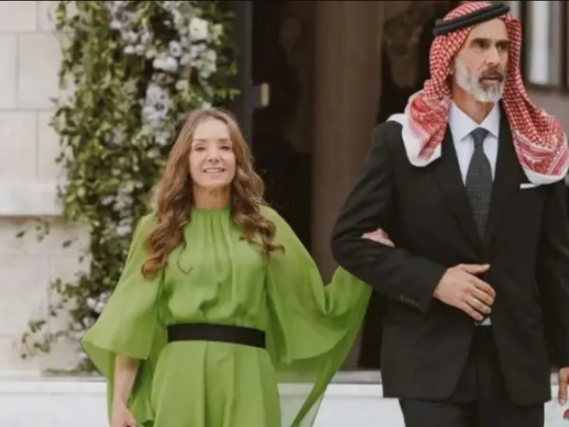 الأمير غازي وزوجته الأميرة مريم في زفاف الأمير الحسين 