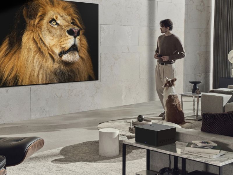 Experience the Joy of Eid with LG's Advanced Wireless TV, Perfect for Immersive Family Entertainment Screens 