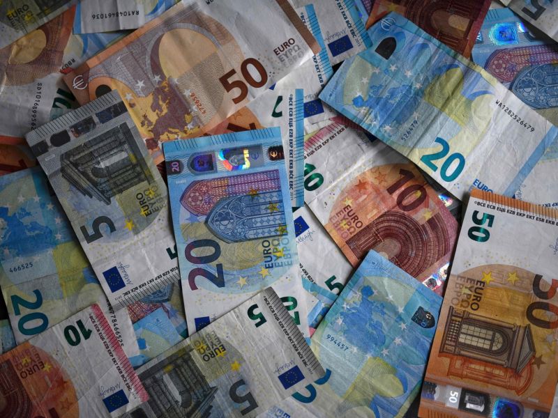 سعر صرف اليورو مقابل الليرة السورية