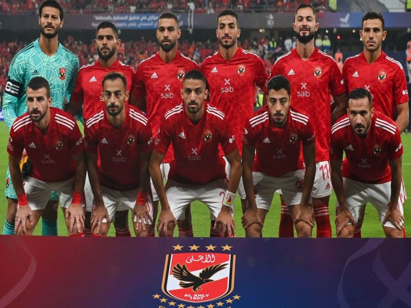  نجم الأهلي المصري يوضح سبب الرحيل 