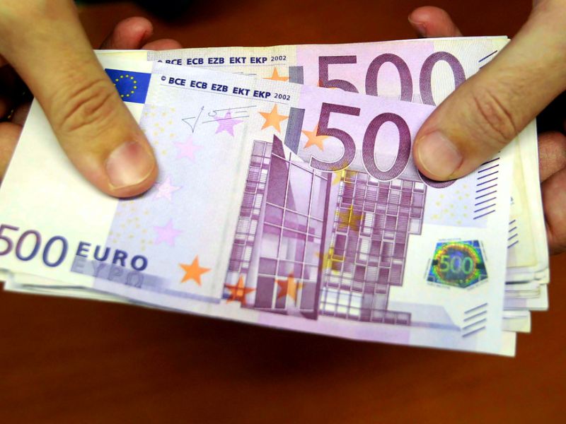 سعر اليورو مقابل الليرة السورية اليوم