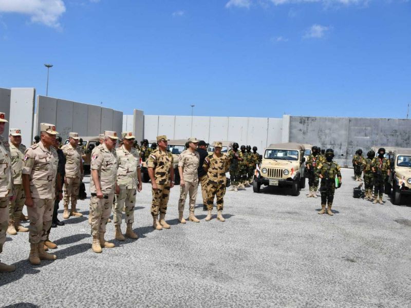 Egyptian military chief visits Gaza border unannounced