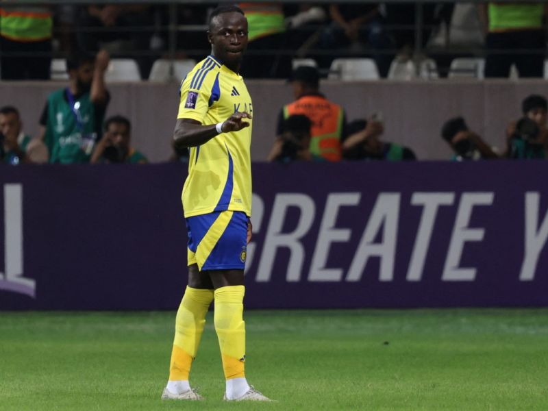 Nassr's Senegalese Forward #10 Sadio Mane gestures during the AFC Champions League Elite West Region football match between Iraq's Al-Shorta and Saudi Arabia's Al-Nassr at the Al-Madina Stadium in Baghdad's Sadr City on September 16, 2024. (Photo by AHMAD AL-RUBAYE / AFP)