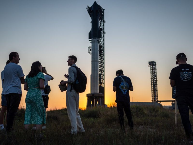 This latest test pushes boundaries further by attempting booster recovery. SpaceX aims to apply its experience from landing Falcon 9 boosters to the much larger and more powerful Super Heavy, which generates about 10 times the liftoff thrust of a Falcon 9.(photo by afp)