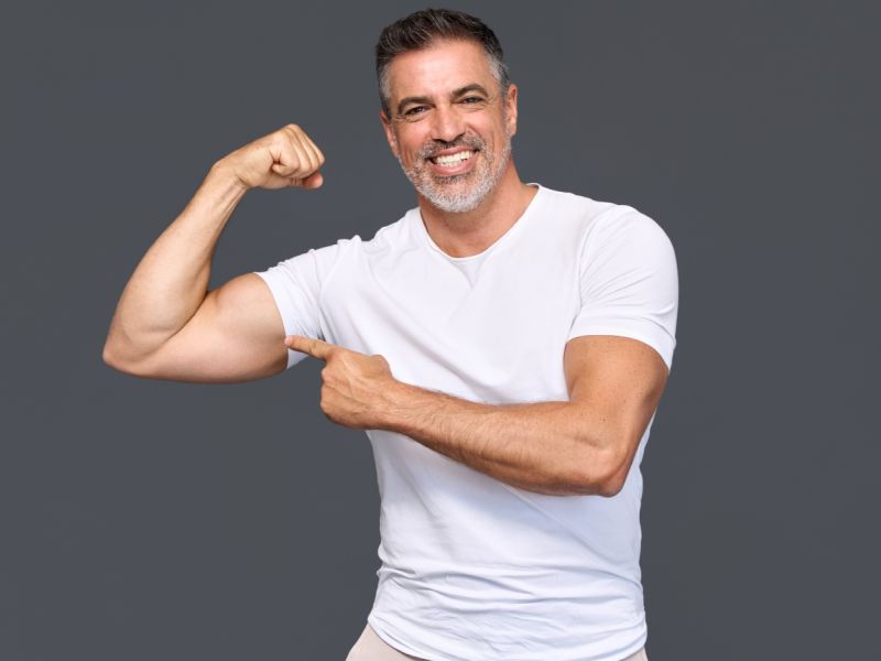 5 مكملات غذائية يحتاجها كل رجل بعد سن الثلاثين