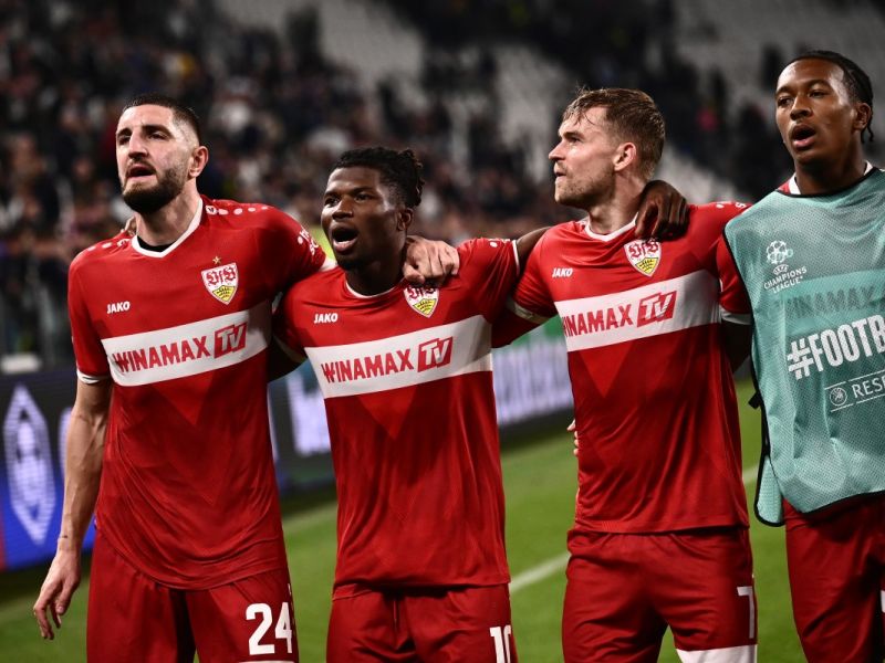 tuttgart's German defender #24 Jeff Chabot, Stuttgart's Malian forward #10 El Bilal Toure and Stuttgart's German defender #07 Maximilian Mittelstaedt and Stuttgart's German midfielder 43# Raul Paula celebrate after winning 0-1 the Champions League football match between Juventus and VfB Stuttgart at the Allianz stadium in Turin, on October 22, 2024. (Photo by Marco BERTORELLO / AFP)