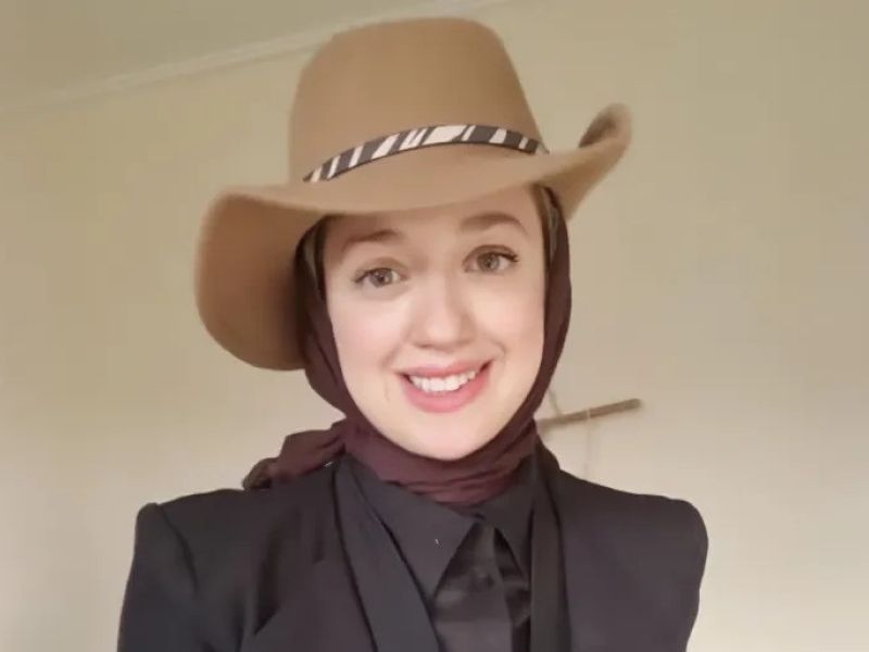 Egyptian woman Aya Adel