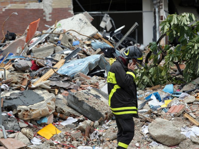 Earthquake in Italy's Naples