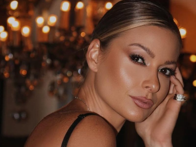 أجمل إطلالات باميلا الكيك‎ بطلة "مسلسل آسر"