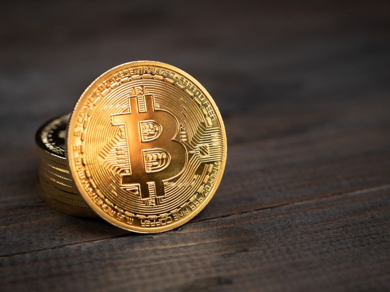 أسعار العملات المشفرة مقابل الدولار اليوم الأحد 22 يونيو 2025