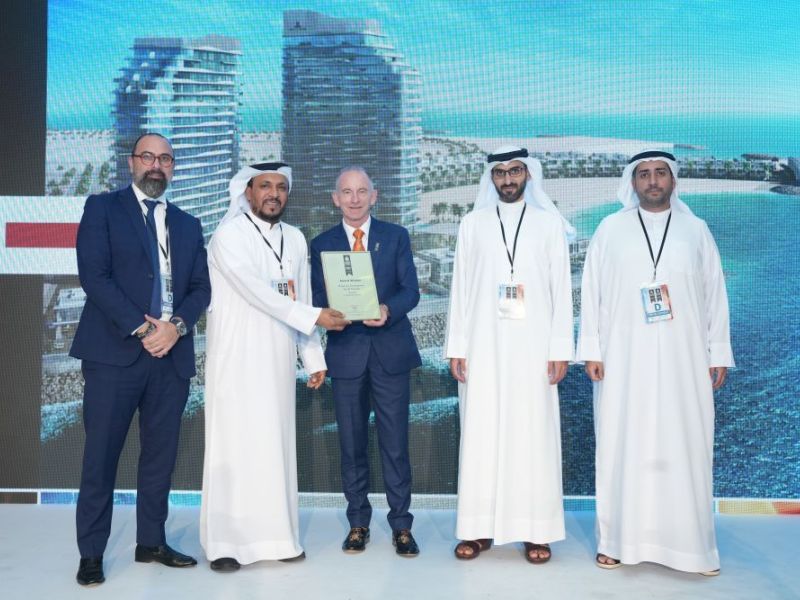 Dubai Investment Real Estate’s Danah Bay Wins “Best Mixed-Use Development” at Arabian Property Awards 2025–2026