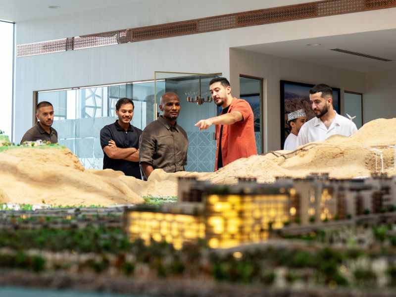 Football Legend Florent Malouda Visits the Sustainable City – Yiti