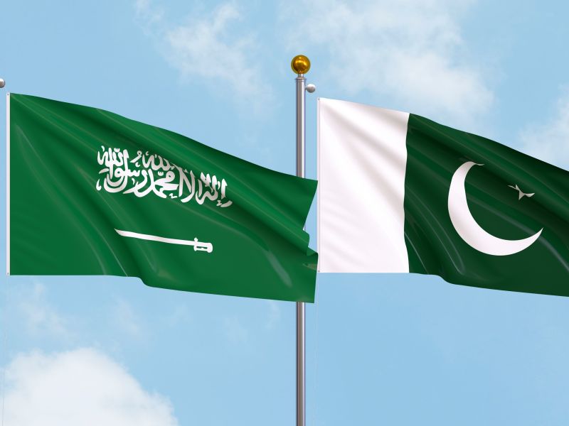 ما الذي دفع السعودية لاختيار اتفاقية الدفاع المشترك مع باكستان؟