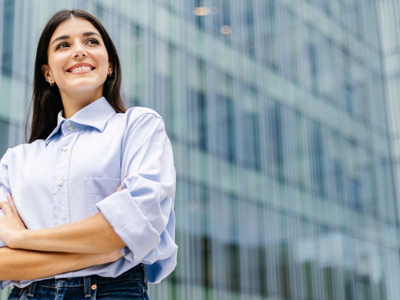 عادات بسيطة تغيّر حياتك إلى نسخة أكثر هدوءًا، تركيزًا، وسعادة