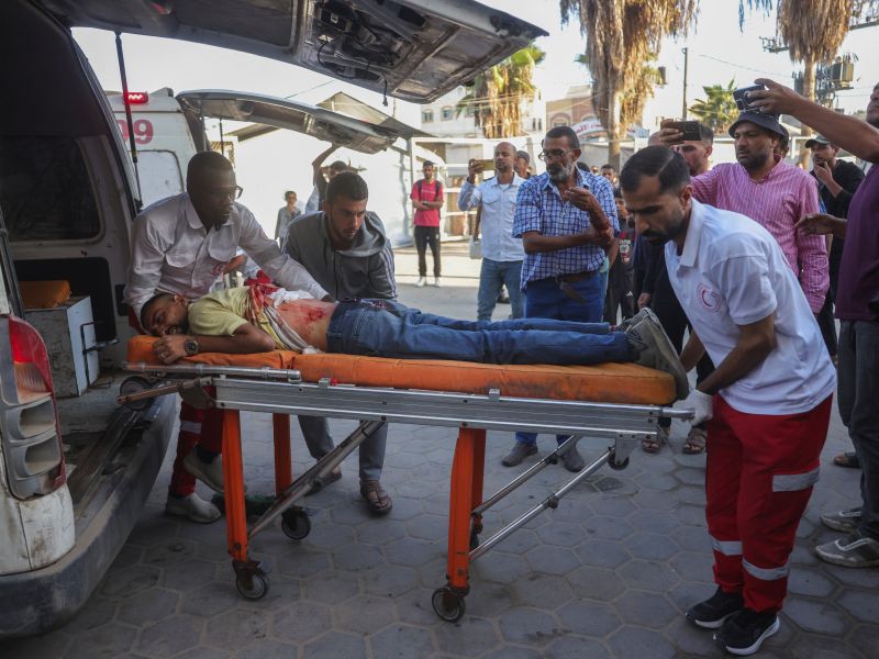Israeli assaults in Gaza kill 90, wound hundreds in 24 hours