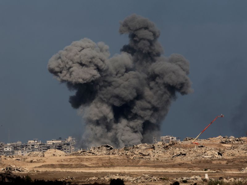 Gaza under fire again after Israel approves ceasefire and withdrawal plan