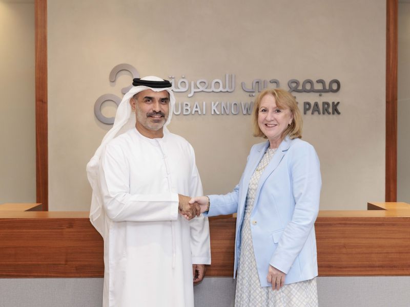 كلية فرانكفورت للتمويل والإدارة تفتتح مركزها الجديد لإعداد المدراء التنفيذيين في مجمّع دبي للمعرفة‎