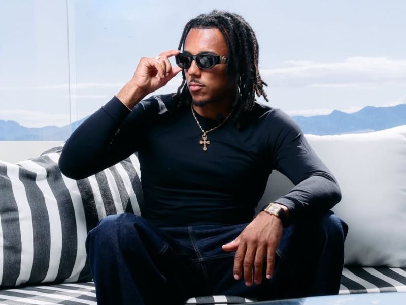 إطلالة جول كوندي أثناء انضمامه لمعسكر منتخب فرنسا