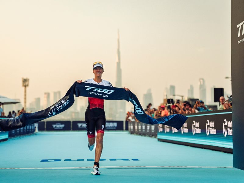 Derron Delivers Dubai Victory as Championship Battle Intensifies Ahead of Qatar Finale