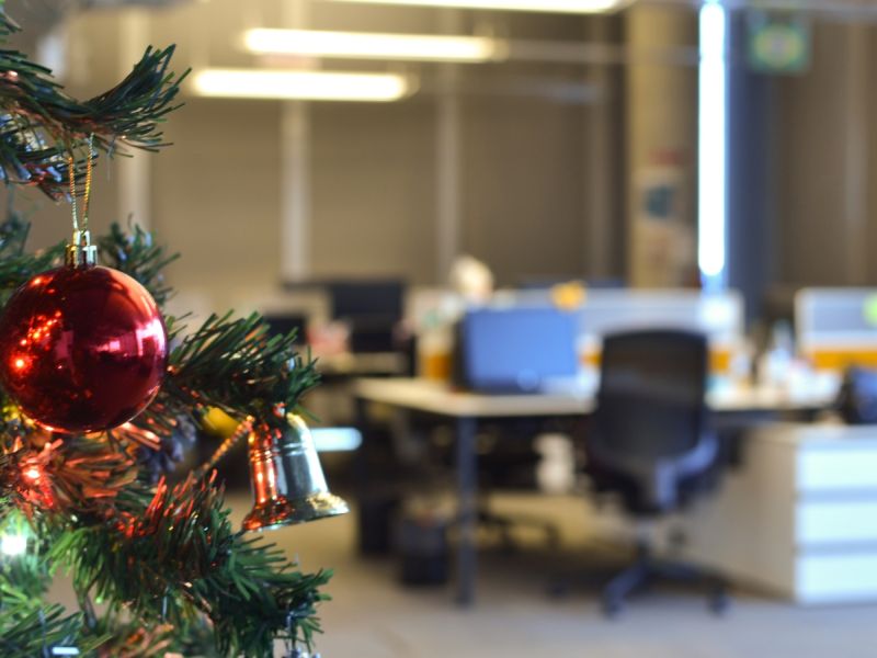 رسائل عيد الميلاد للأصدقاء والزملاء 2025