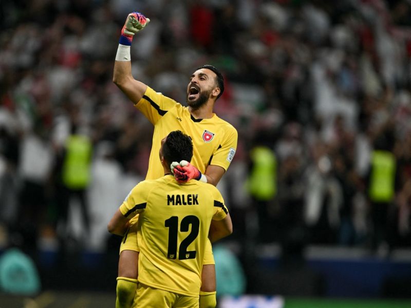 أبو ليلى ينتقد سلوك الدوسري ويدعوه للتعلم من ياسر القحطاني