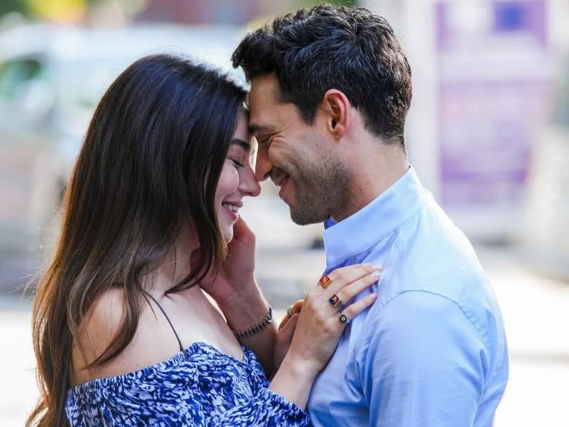 Ekin Koç & Ayça Ayşin Turan