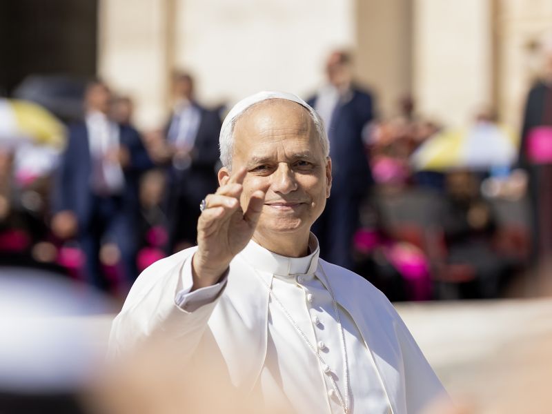 البابا يدعو إلى يوم عالمي من السلام في عيد الميلاد