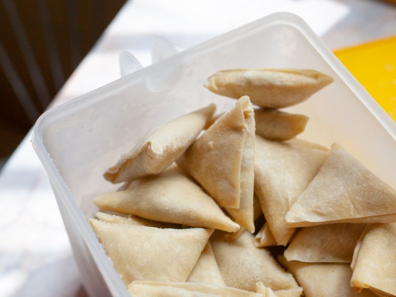 طرق تفريز اللفائف والسمبوسك بسهولة