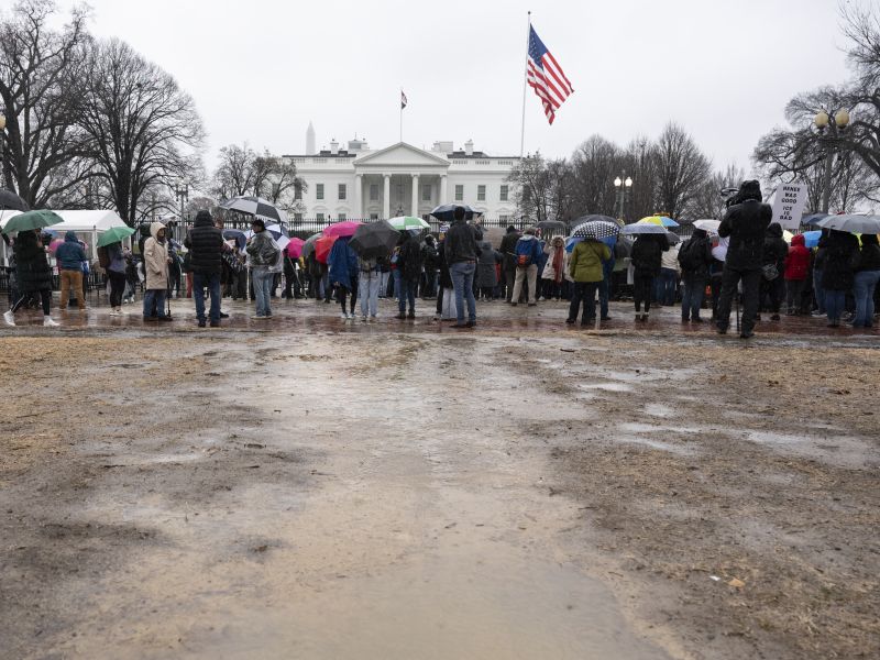 Regional diplomacy averts U.S. strikes on Iran