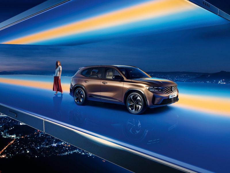 Drive home a Renault Koleos from just AED 1,555/month