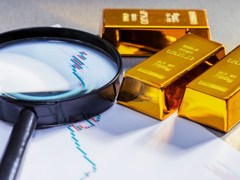 أكبر 12 بنكًا عالميًا يحققون 1.4 مليار دولار من مداخيل تداول الذهب فقط خلال عام