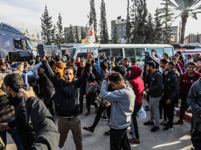  اختيار علي شعث رئيسا للجنة التكنوقراط الفلسطينية التي ستتولى إدارة غزة