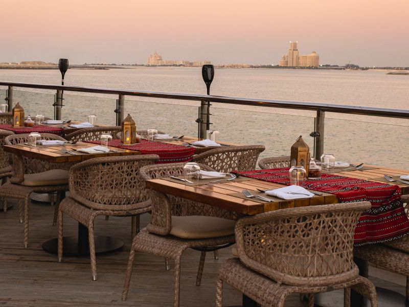 منتجع وسبا دبل تري من هيلتون جزيرة المرجان يقدّم موائد إفطار متفردة خلال شهر رمضان 