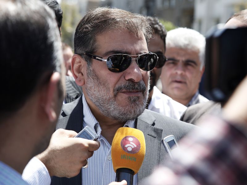  أمين مجلس الدفاع الإيراني علي شمخاني