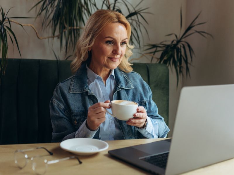 فوائد شرب القهوة في الصباح بشكل منتظم