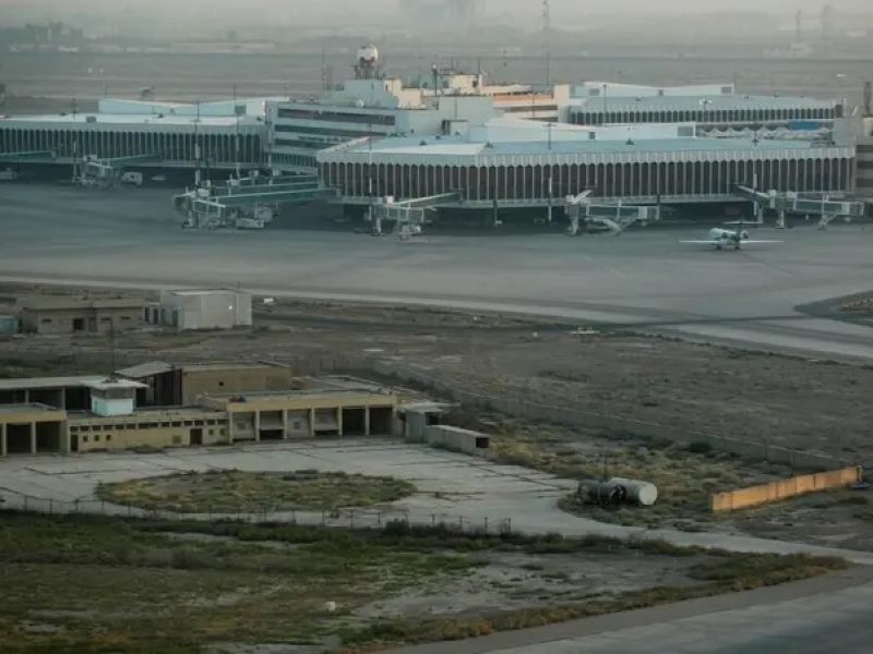 مطار بغداد