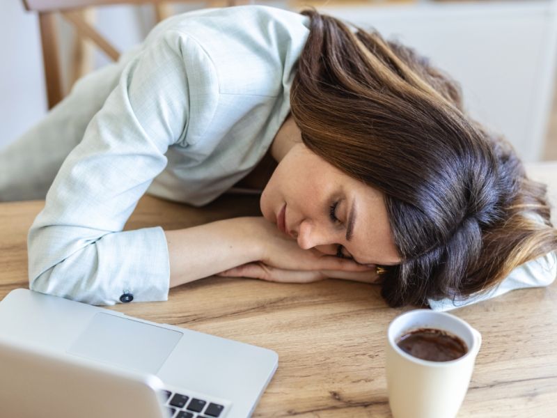 أسباب خفية وراء تعبكِ اليومي المستمر