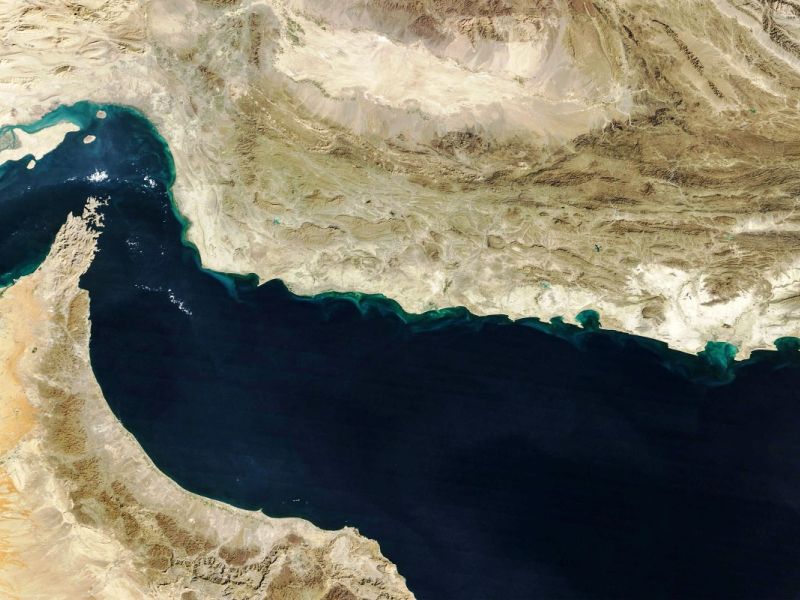 Iran Re-Closes strait of Hormuz amid rising tensions with US