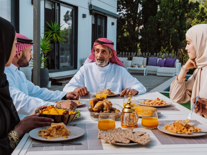 لماذا تزداد مشاكل الهضم في عيد الأضحى؟