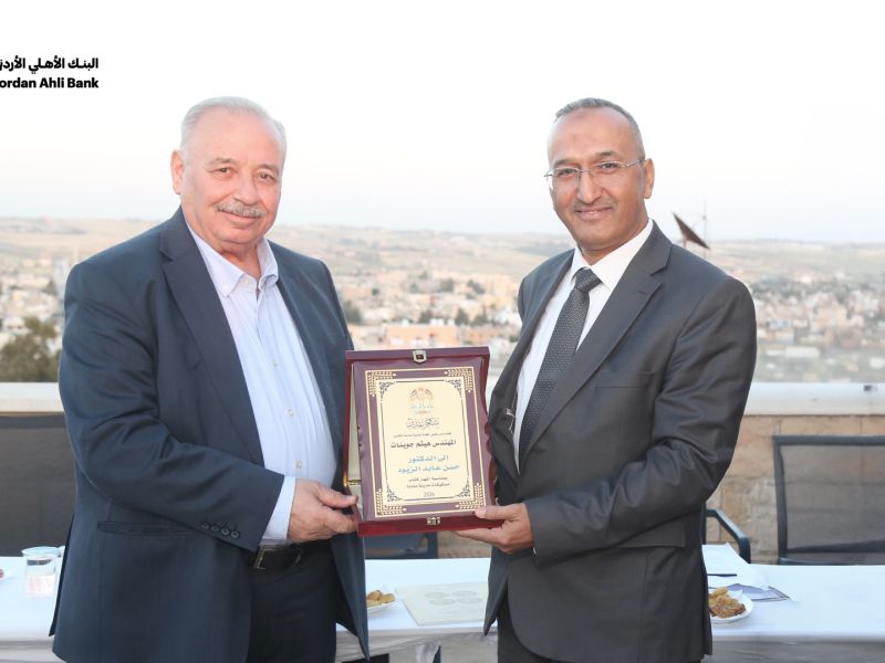 Jordan Ahli Bank Presents ‘The Coinage of Madaba in the Jordan Ahli Bank Numismatics Museum’ to Greater Madaba Municipality