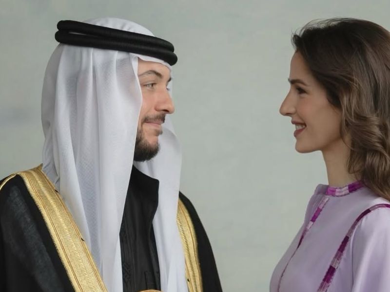 الأميرة رجوة تتألق بثوب "الرموز الوطنية" من فنطزة في ذكرى زواجها الثالثة