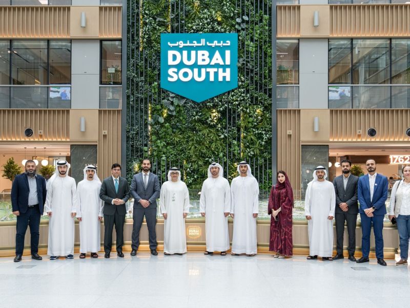 دبي الجنوب تستقبل وفداً من "أراضي دبي" لتعزيز التكامل المؤسسي والاطلاع على مستجدات مشاريعها