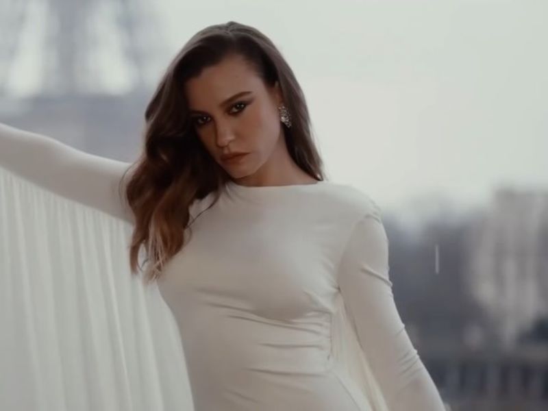 Serenay Sarıkaya