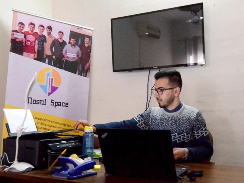 Stuck between an endless waitlist for a government job and a frail private sector, Iraqi entrepreneurs are taking on staggering unemployment by establishing their own start-ups.
Zaid AL-OBEIDI / AFP