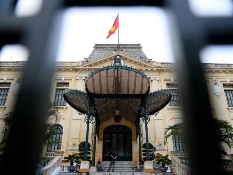 Workers perform repair works at the government guest house in preparation for the upcoming second summit between US President Donald Trump and North Korean leader Kim Jong Un in Hanoi on February 19, 2018. 
Nhac NGUYEN / AFP