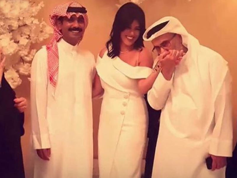 هي ابنة الموسيقار البحريني خالد الشيخ 