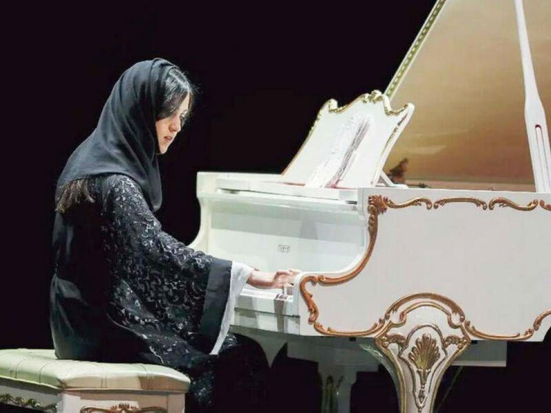 الموسيقية إيمان قستي: عازفة بيانو